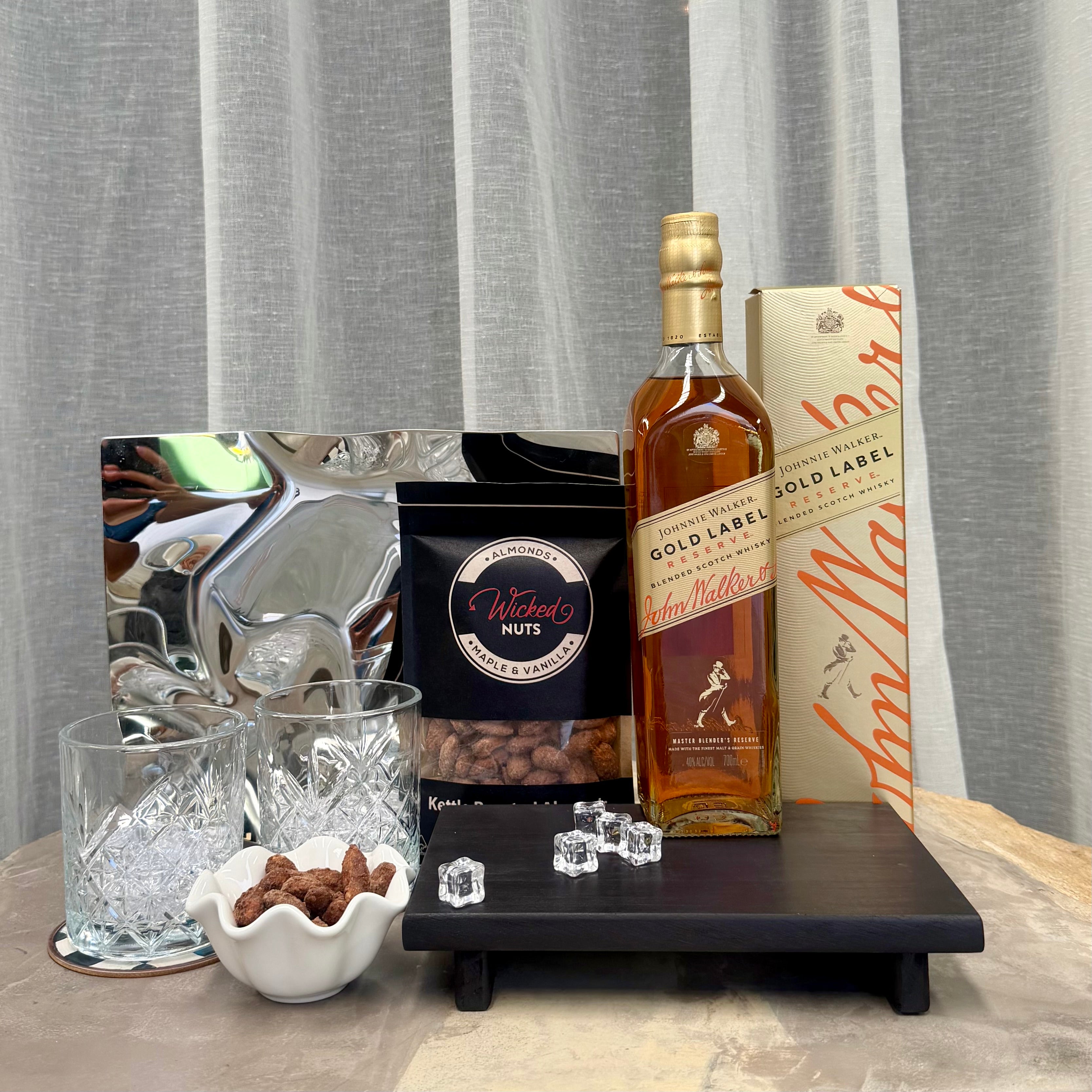 Johnnie Walker Gold Label Whisky Gift Set with Glasses