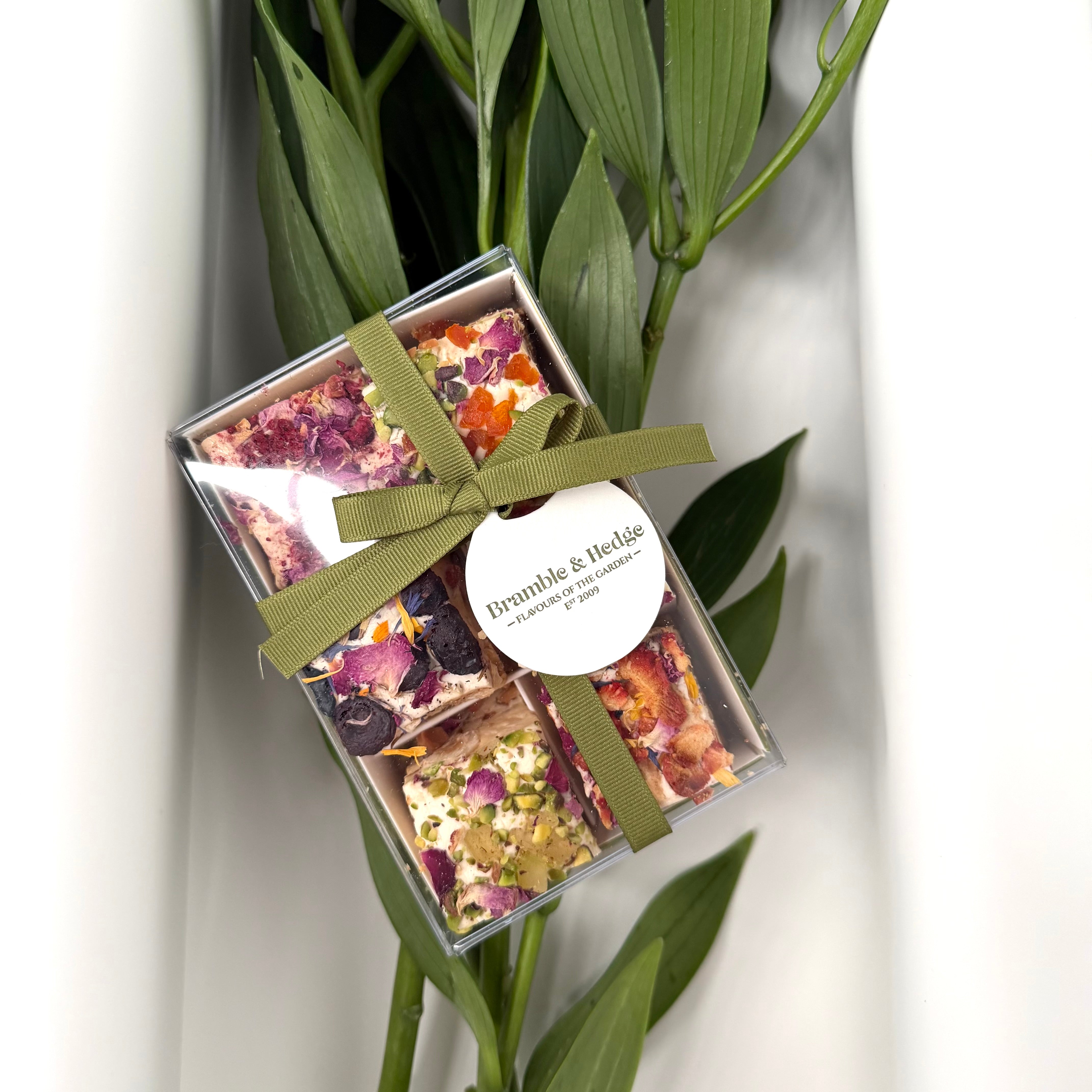 Oriental Lilies & Penfolds Red Wine Gift Set