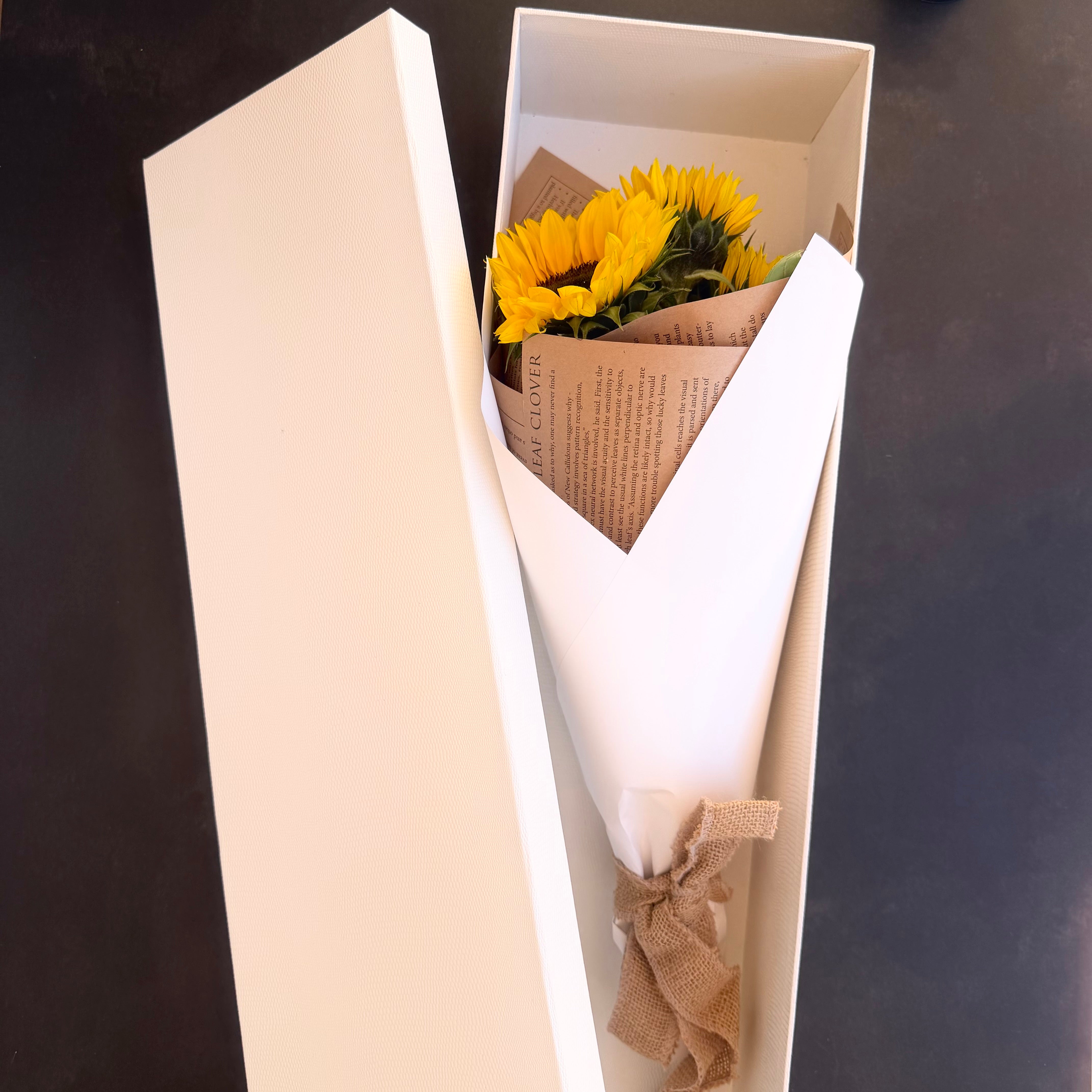 Sunflower & Chandon Gift Box