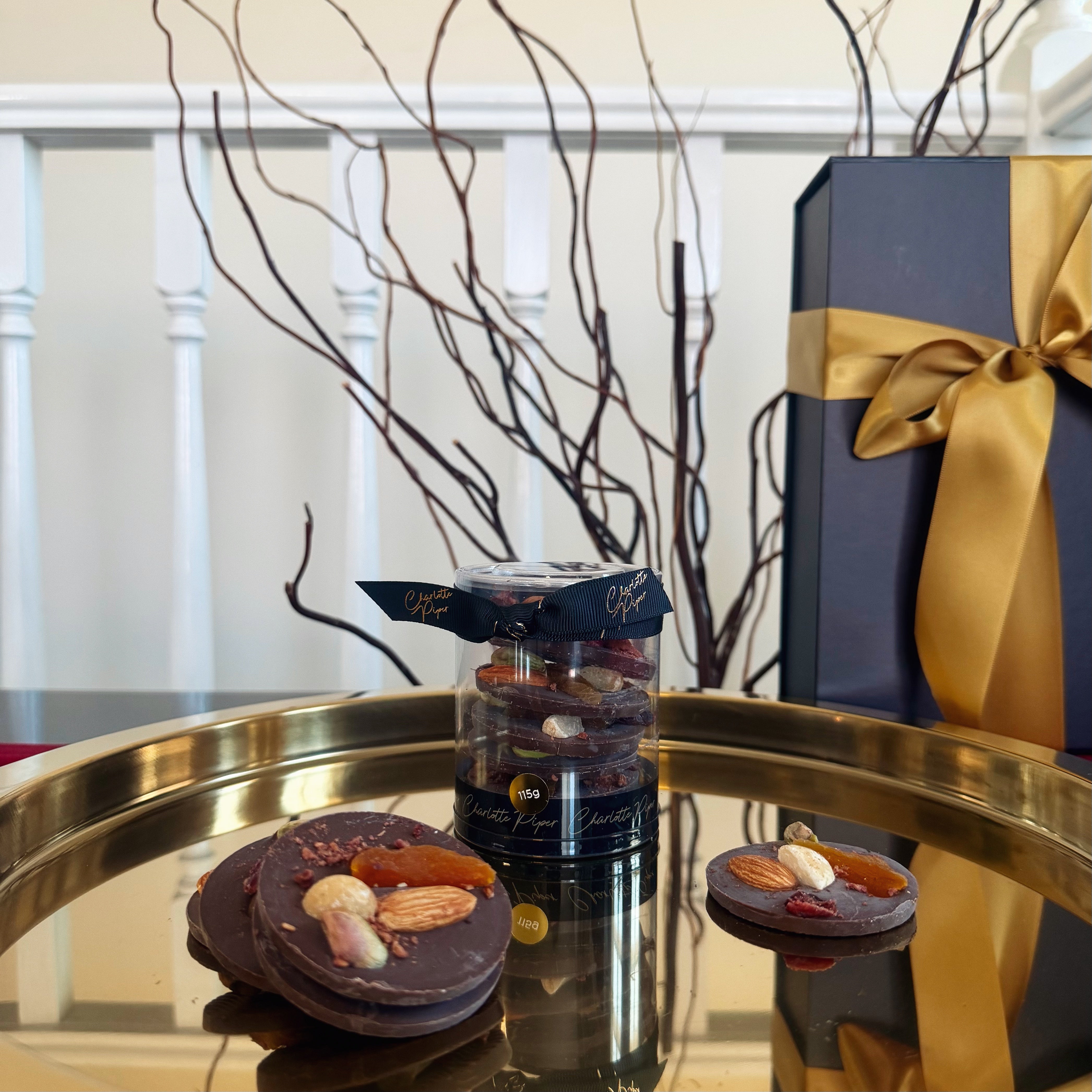 Moët & Chandon Gold Champagne & Gourmet Nibbles Luxury Hamper