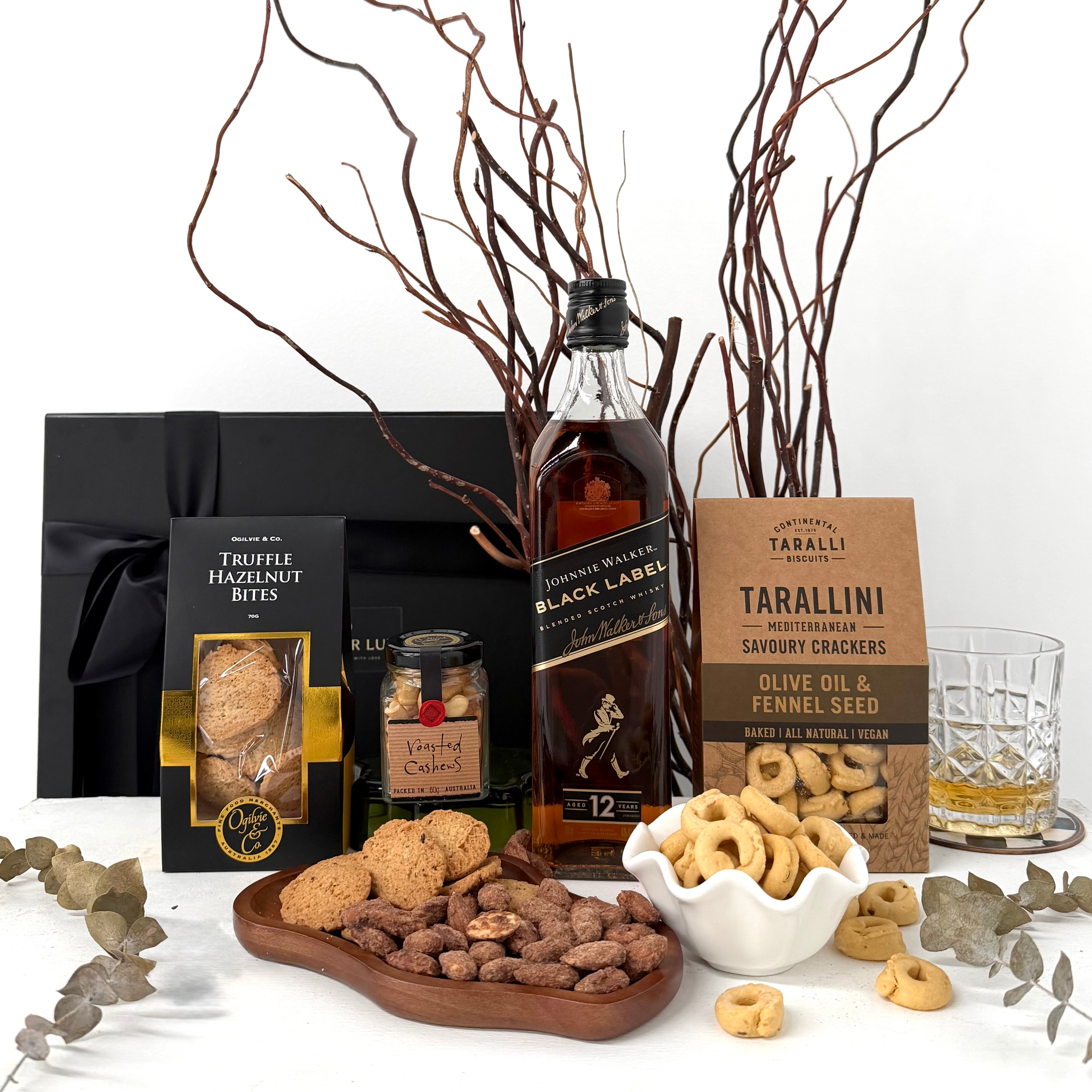 Johnnie Walker Black Label Whisky Gift Hamper