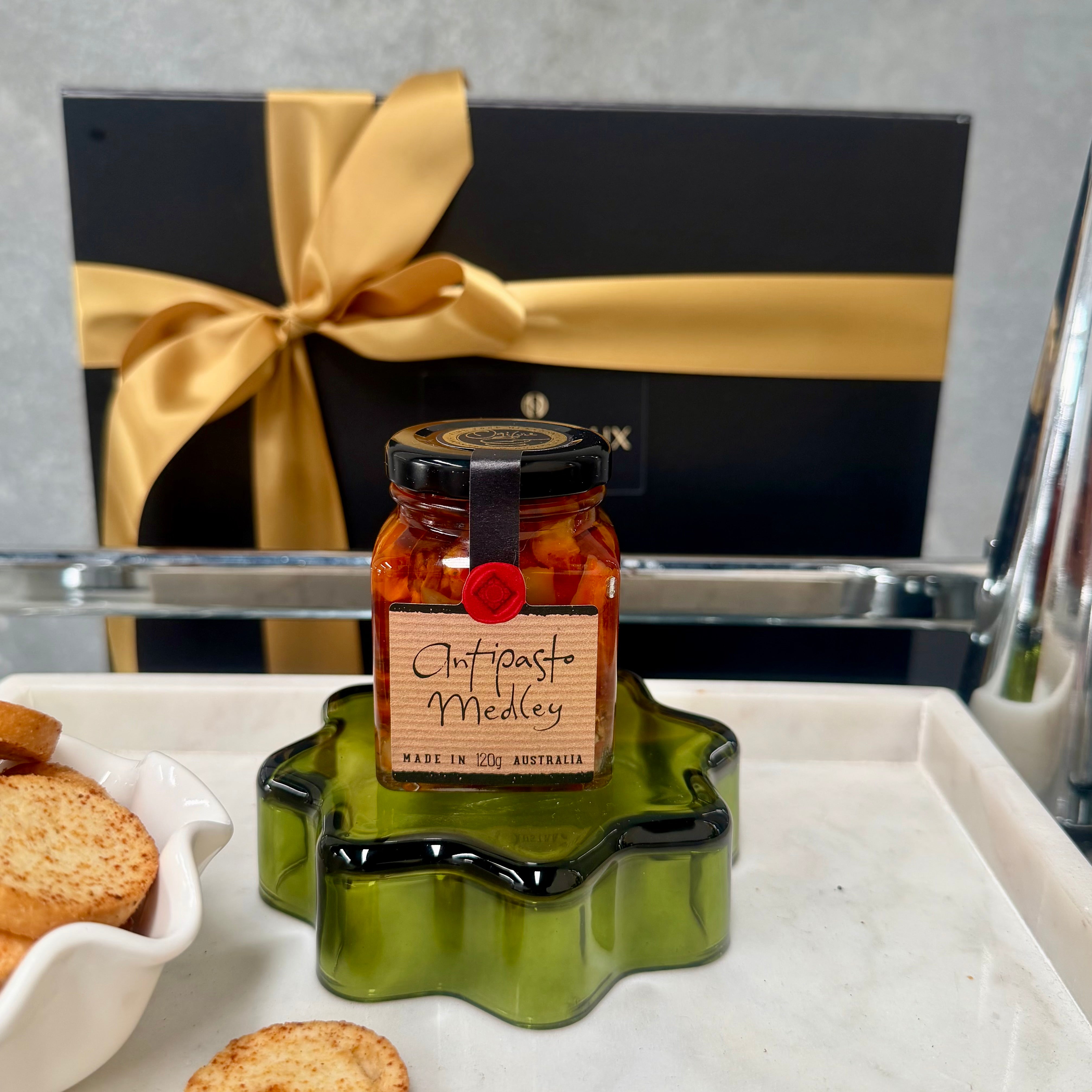 Mini Moët & Gourmet Nibbles Hamper