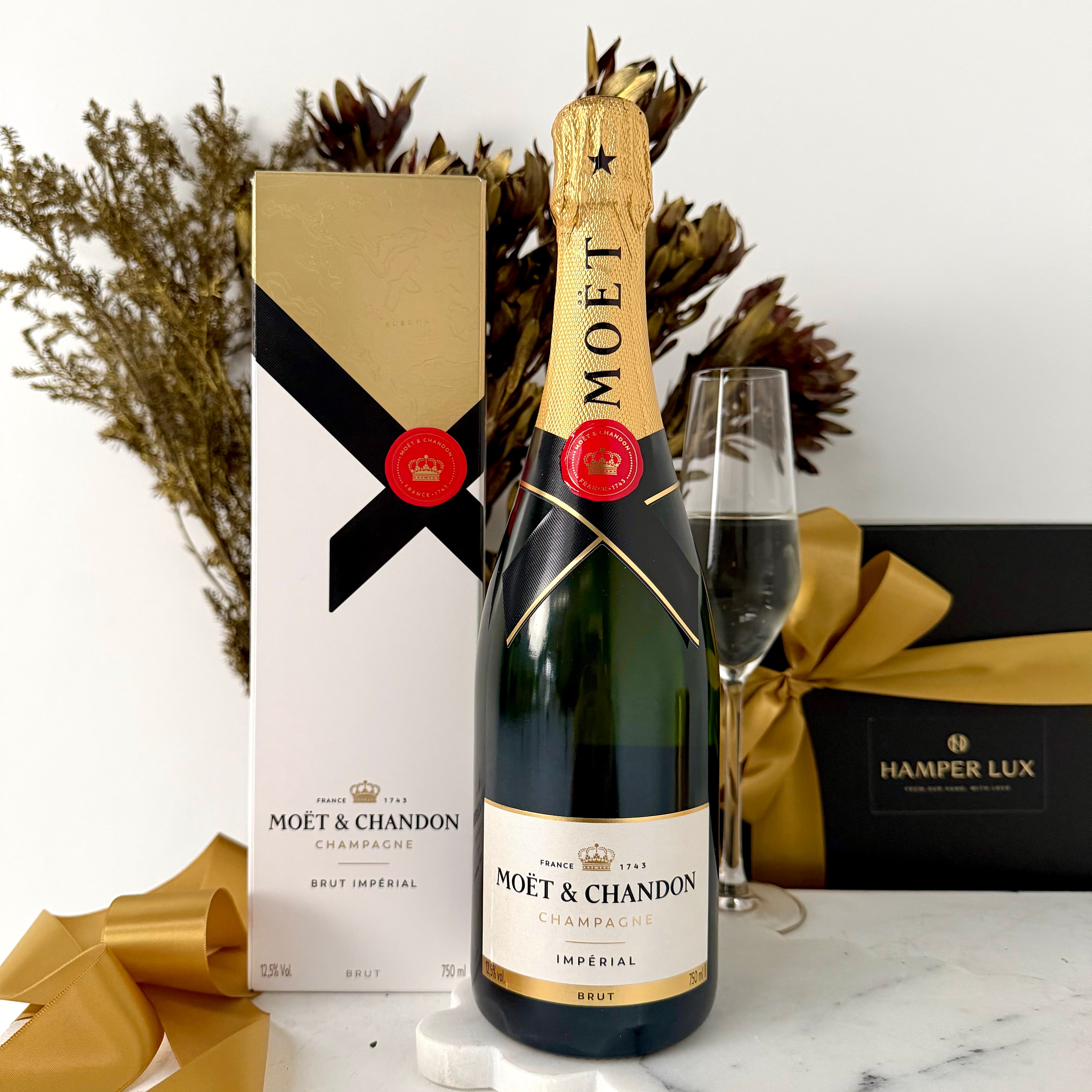 Moët & Chandon Champagne Celebration Hamper