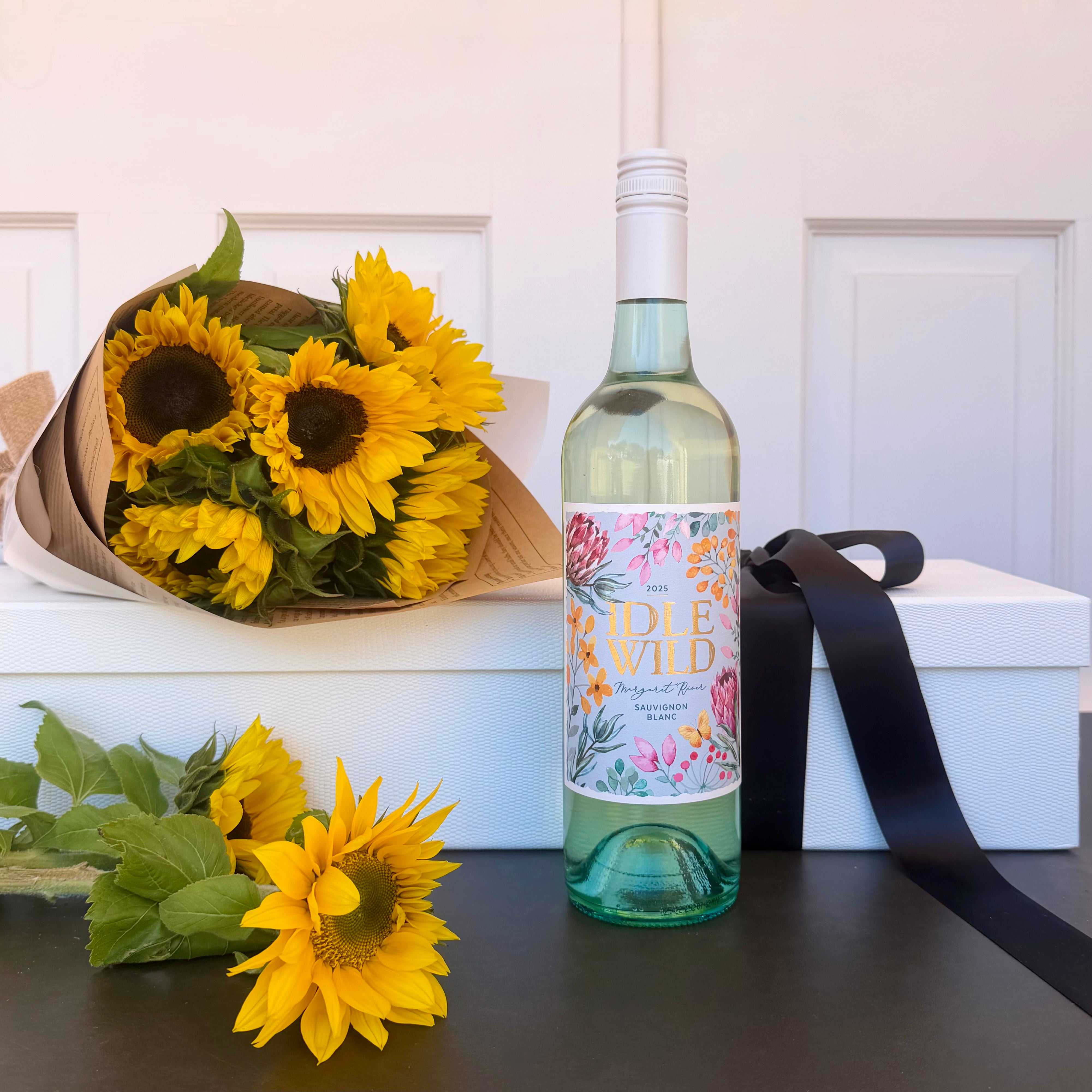 Sunflowers & Margaret River White Wine Gift Box